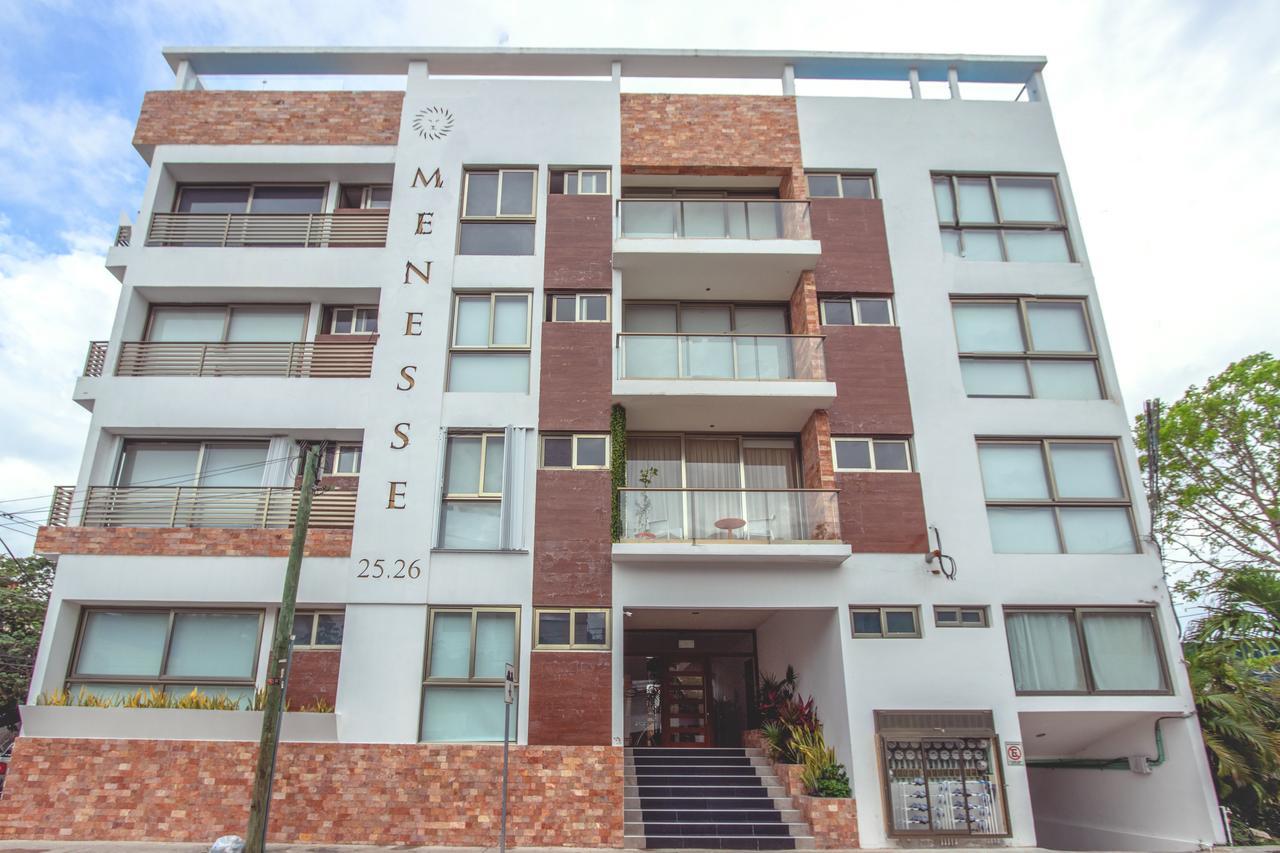 Downtown - Menesse 25/26 *