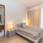 Downtown Condo - Menesse 25/26