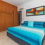Downtown Condo - Menesse 25/26